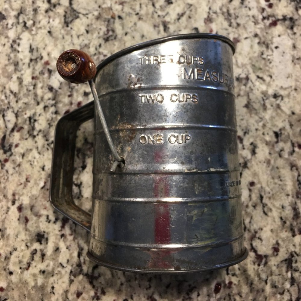 Vintage 3 Cup Rustic Metal Flour Sifter
